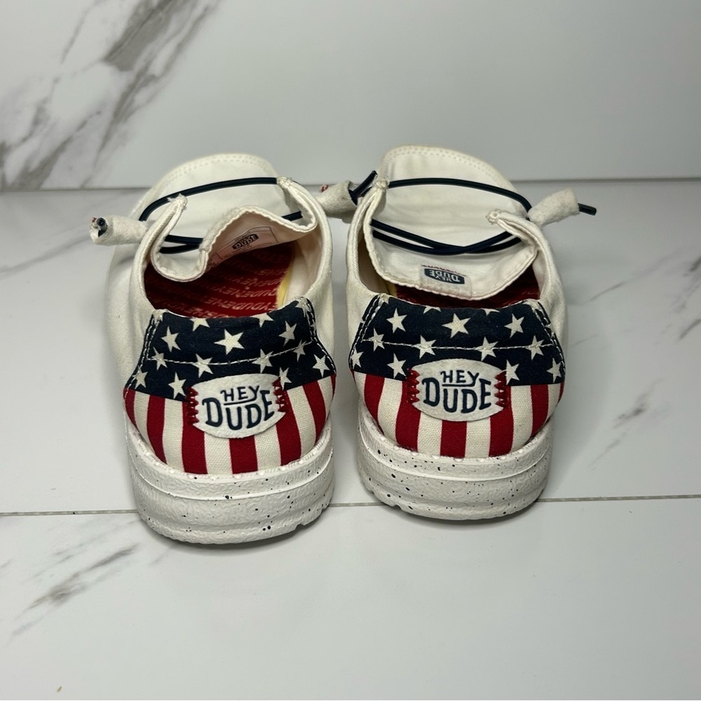 Hey Dude Americana Women's White Slip-On Loafers Size 7 - Picture 5 of 8